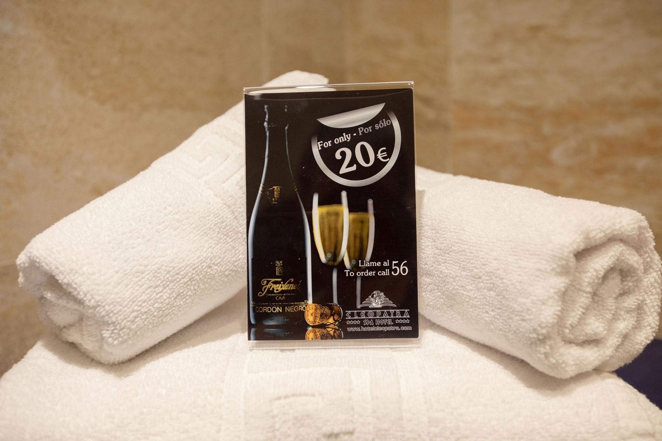 Cleopatra Spa Hotel Lloret de Mar Luaran gambar